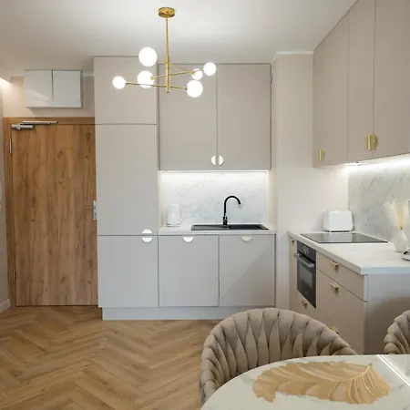 Zlote Piorko Kolobrzeg