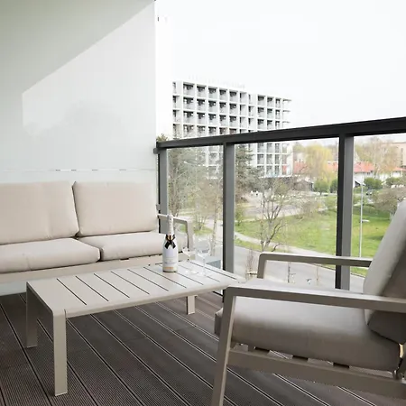 Zlote Piorko Apartment *