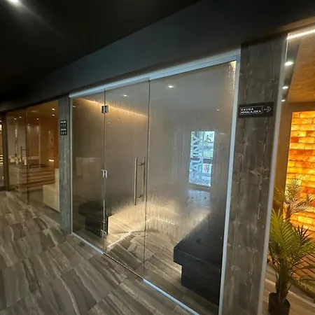 Zlote Piorko Kolobrzeg