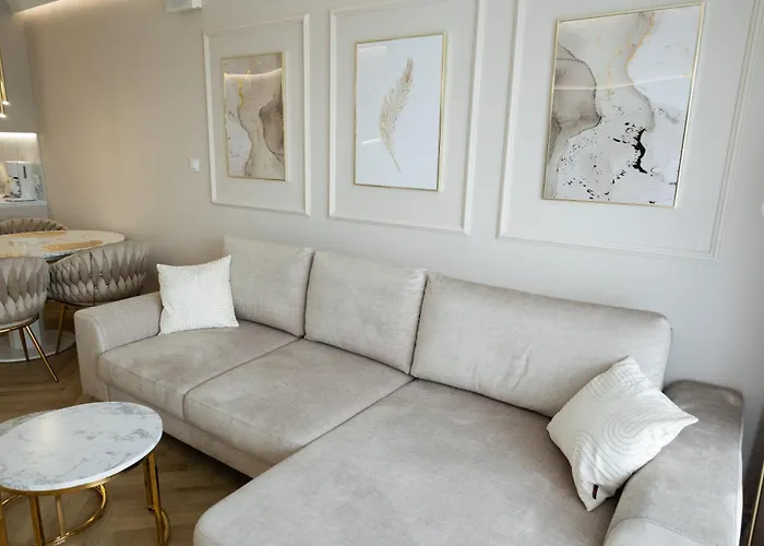 Zlote Piorko Lägenhet *